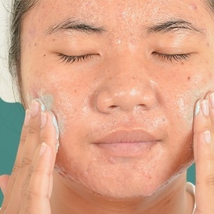 EXFOLIATORS AND SKIN CONDITIONERS