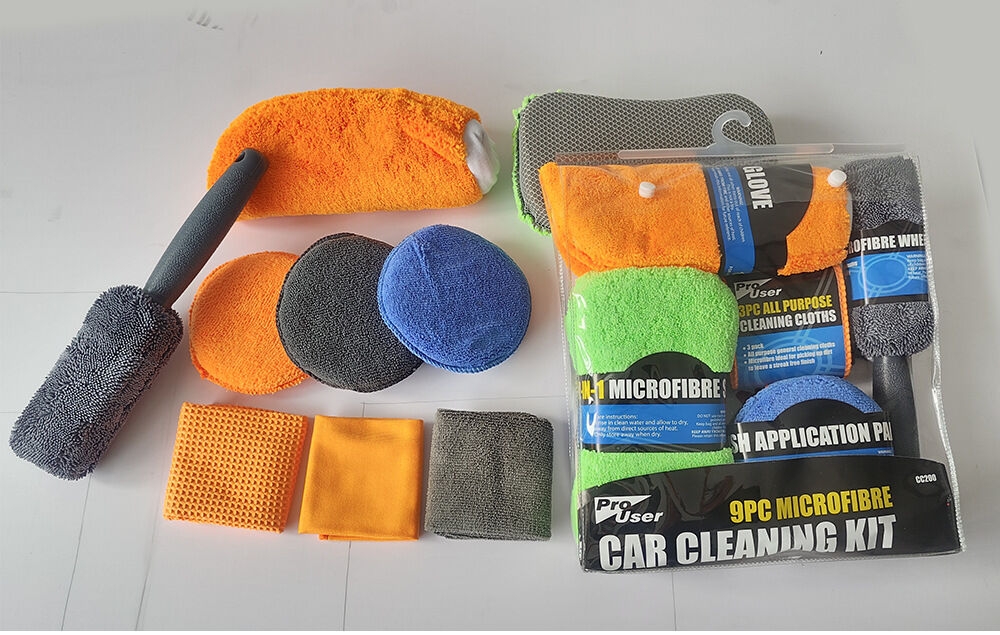All-in-One Efficient Car Detailing Tool Kit Microfiber Cleaning Mitt Polishing Towel Tire Brush Sponge for Washing PVC Package