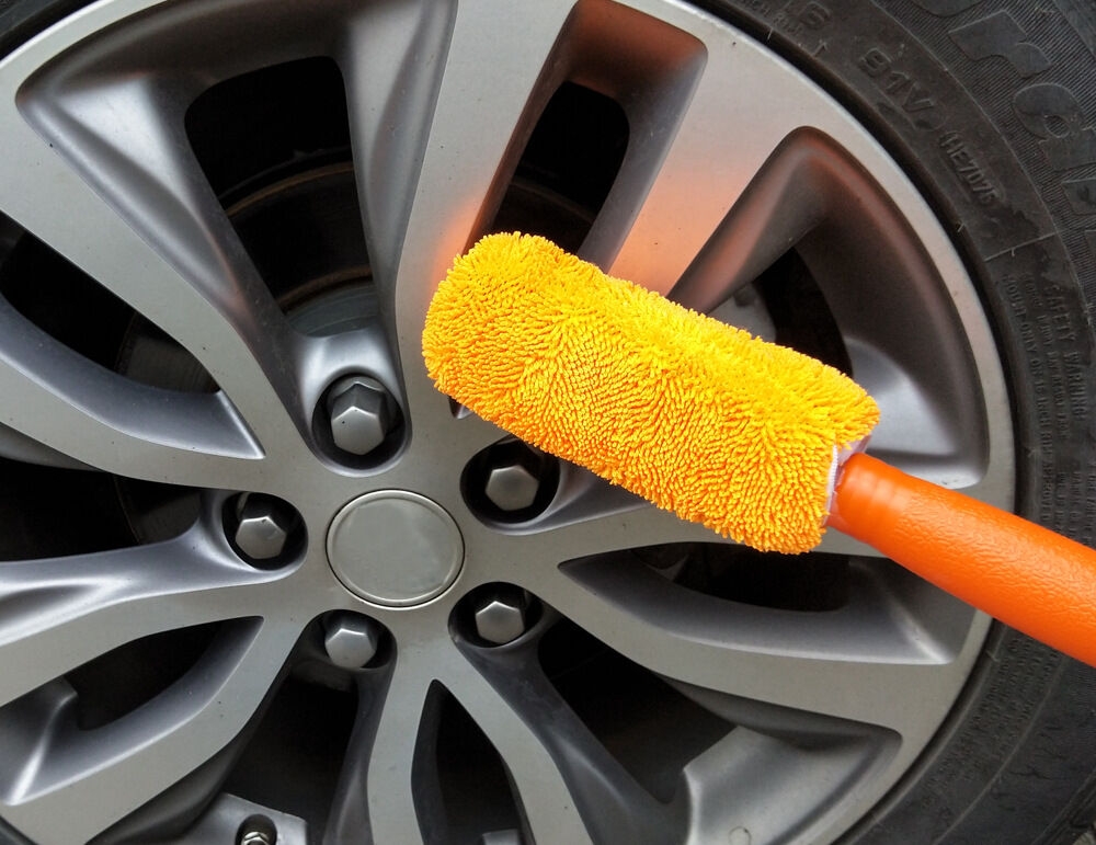 All-in-One Efficient Car Detailing Tool Kit Microfiber Cleaning Mitt Polishing Towel Tire Brush Sponge for Washing PVC Package