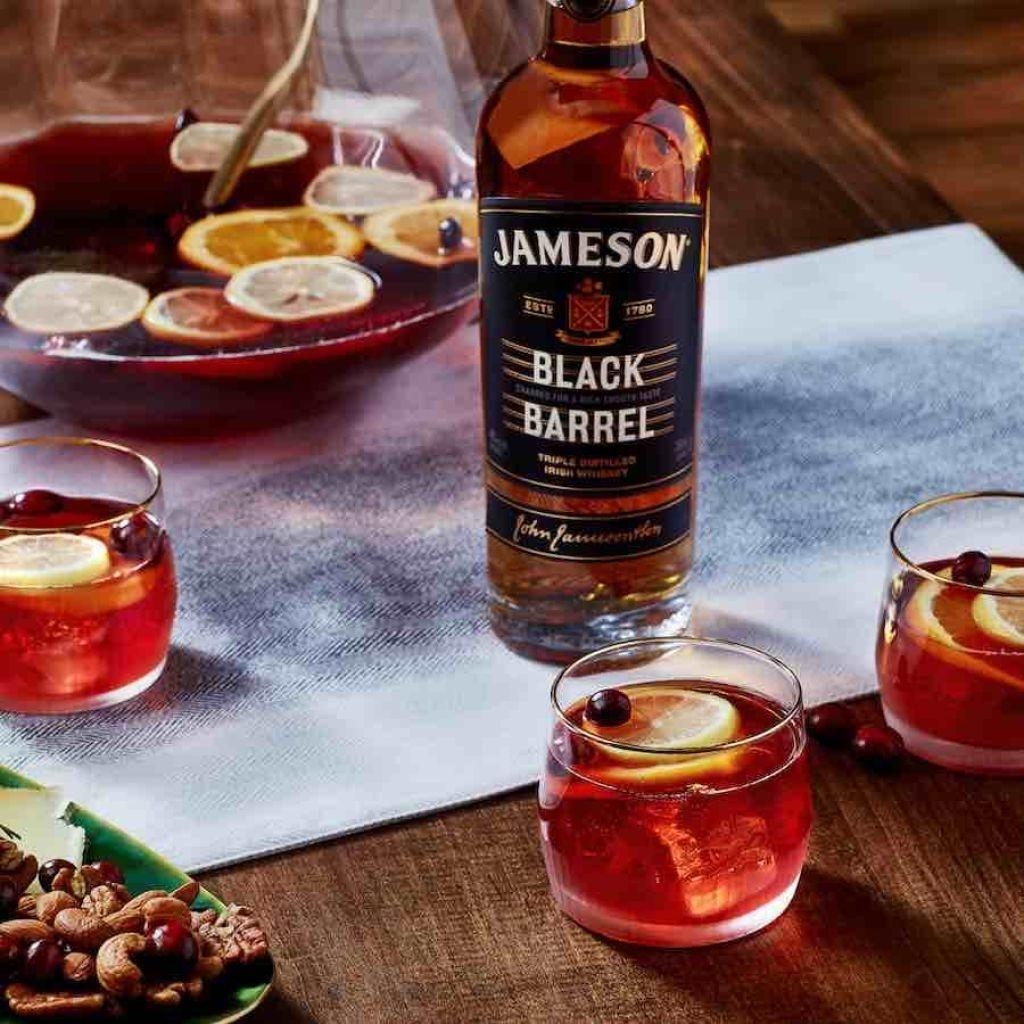crimson-cranberry-punch-b4e6ec036ae819ec16d2b58d4d83970f-lg.jpg