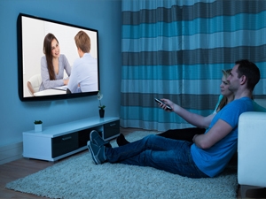 Wireless HDMI Transmitter and Receiver,1080P Wireless HDMI Extender Kit, Plug and Play