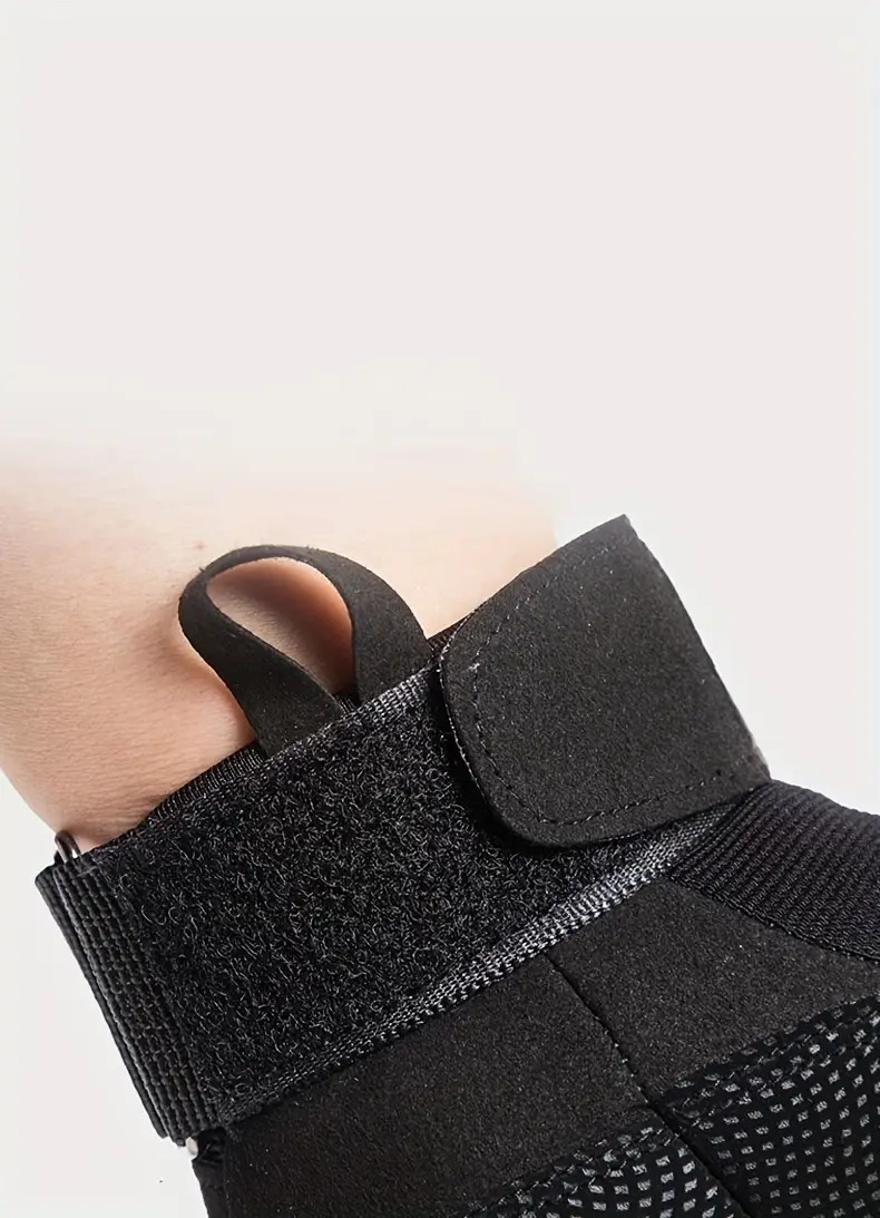 sports half finger gloves for men and women fitness grip outdoor fishing thickened semi open finger gloves cool black details 2
