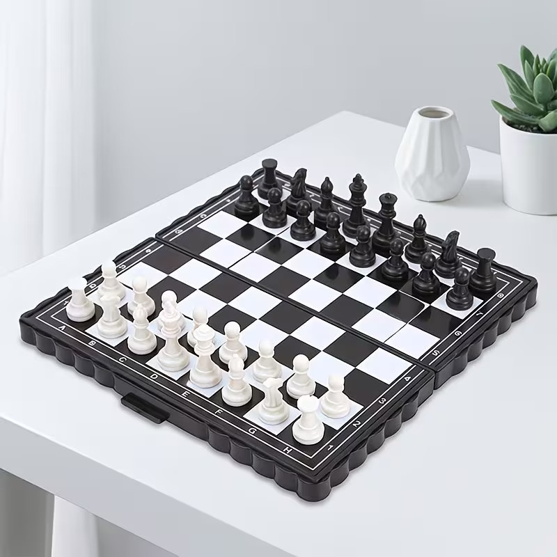 1个 迷你便携式折叠国际象棋休闲娱乐活动 商品详情 2