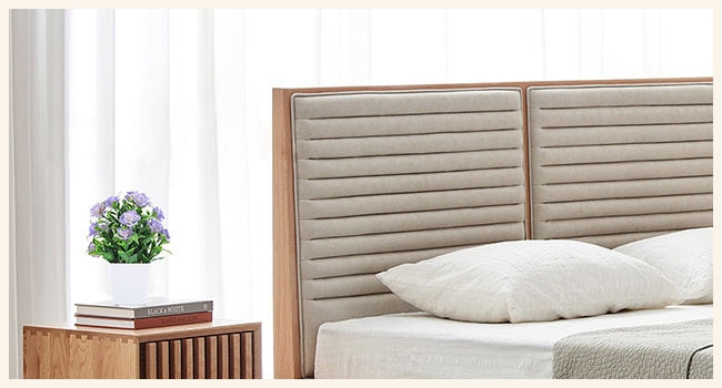 It can maintain its fresh appearance throughout the year and blend into your house naturally