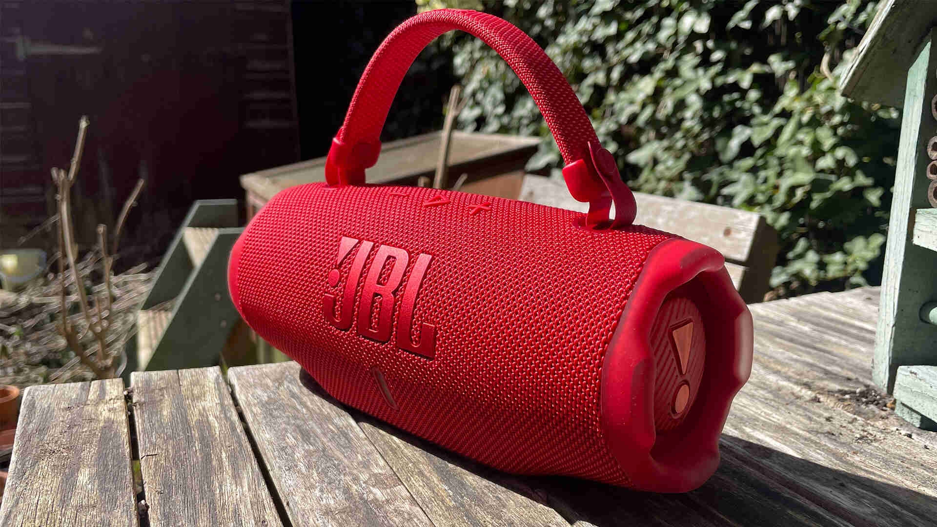 JBL Charge 6 review: powerful, energetic and clear sound from a robust  portable speaker | What Hi-Fi?