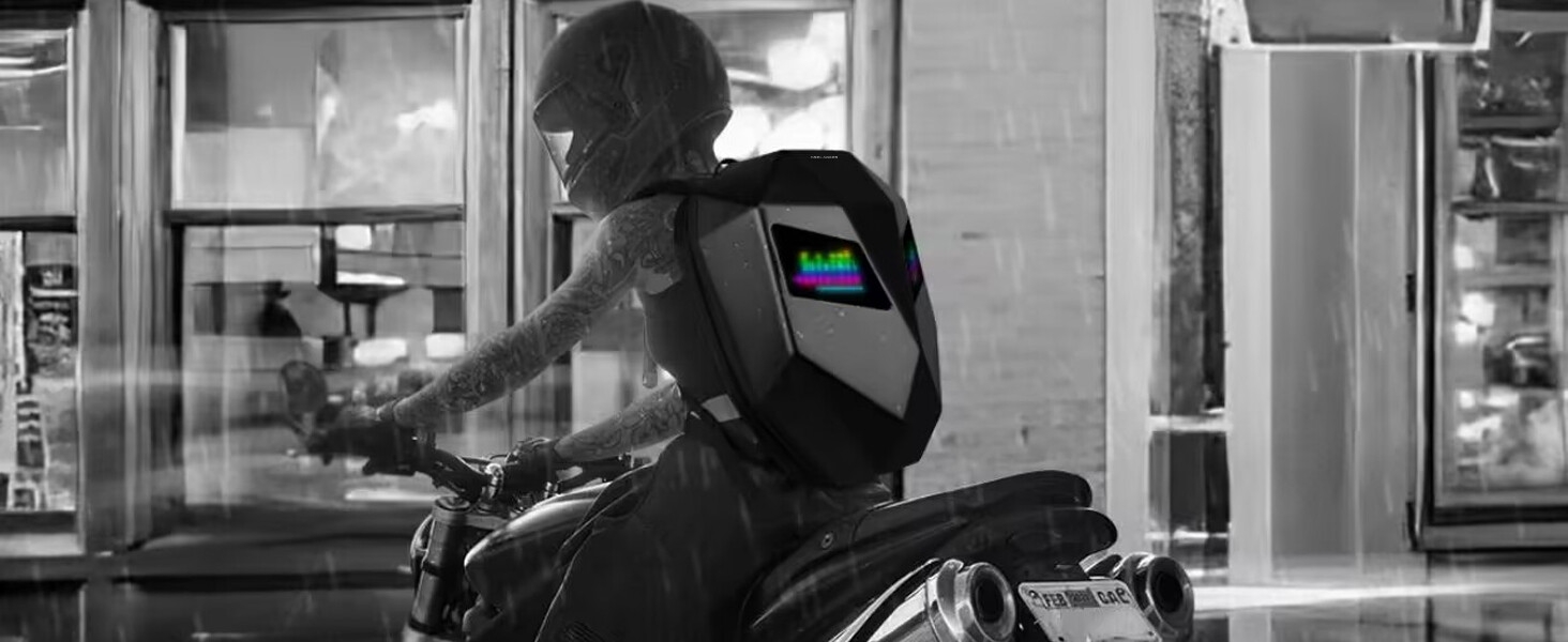 dynamic laptop backpack