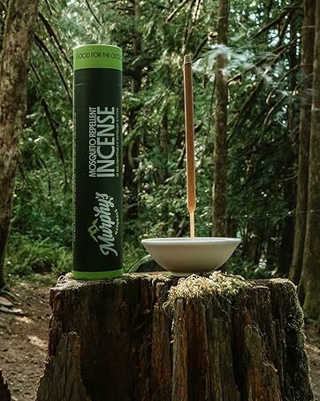 sweet smoky mosquito repellent incense burns to keep mosquitoes away