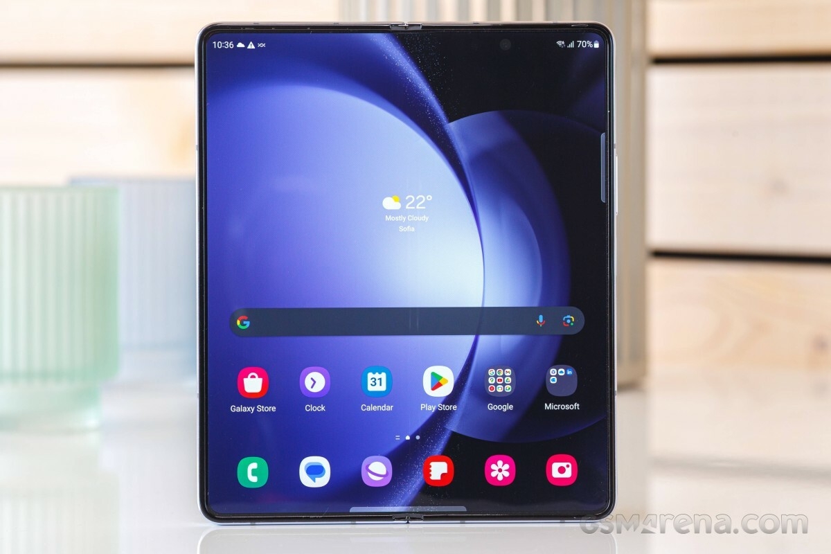 Samsung Galaxy Z Fold 5 - 7.6