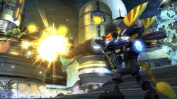 Ratchet firing an explosive weapon in Ratchet & Clank Future: A Crack in Time