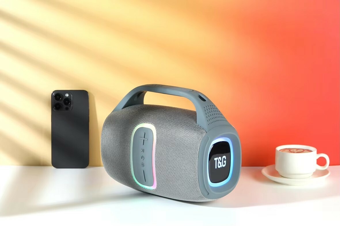 New Design TG674 Custom BT Speaker With Fm Radio Wireless Speakers Strong Bass Portable Party Stereo Outdoor Subwoofer