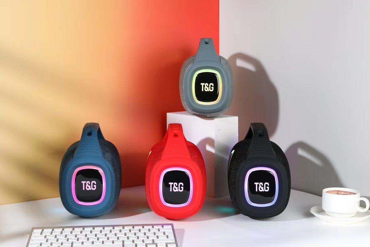 New Design TG674 Custom BT Speaker With Fm Radio Wireless Speakers Strong Bass Portable Party Stereo Outdoor Subwoofer