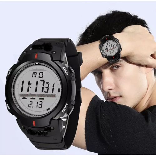 CASSIC DIGITAL MEN SPORT WRISTWATCH
