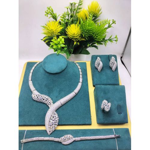 Classy Sophisticated Zirconia Diamond Iced Female + Necklace/Bracelet/Ear-Ring