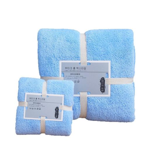 Two piece set of absorbent soft towels and bath towels - blue