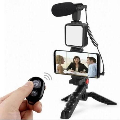 Pro Smartphone Vlogging Kit: LED Video Light, Tripod & Mic - 3-in-1 Mobile Creator Studio For YouTube, TikTok & Live Streaming