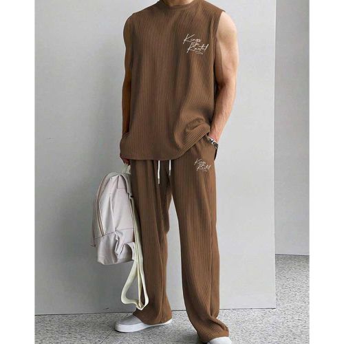 Kings Kartel Brown Lined T-Shirt And Joggers Pant