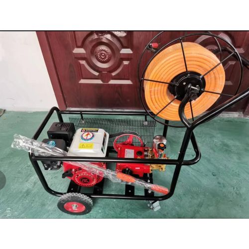Engine Sprayer with Hanger
