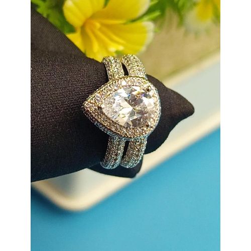 Lovely women's wedding rings