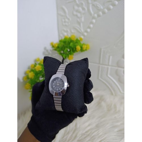 Classic vintage shield-oval geometry women wrist watch