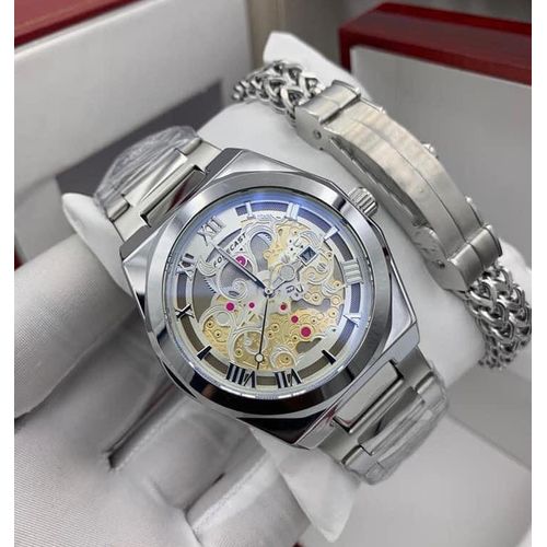 Top Drawer Never Tanishing Wristwatch + Classy Bracelet For Rugged Men
