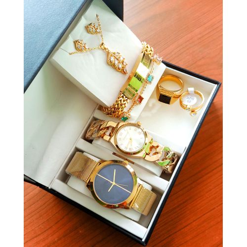 Classic & Rugged Top-Notch Couples Steel Wristwatch + Rings,Bracelet/Jewelry Set