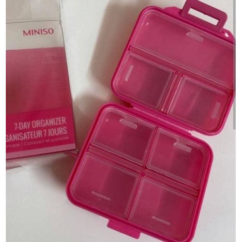 Barbie Collection 7-Day Organizer
