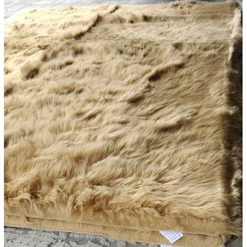 Fur Luxury Stunning Fluffy Gold Sheepskin Fur Center Rug