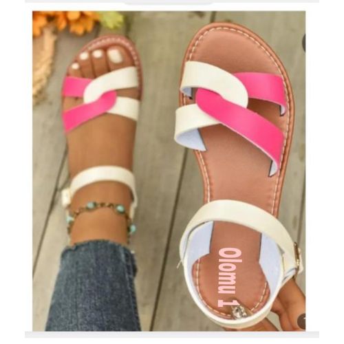 Ladies sandals