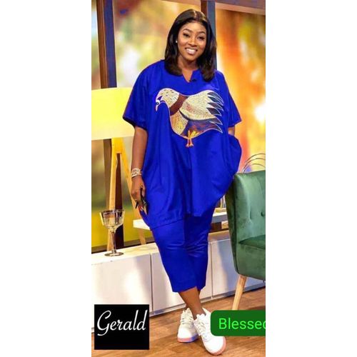 Beautiful And Unique Ladies Top And Pant