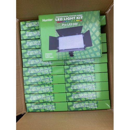 Hunter Professional Photo & Video LED Light Kits Pro LED 600( no tripods inclusive)