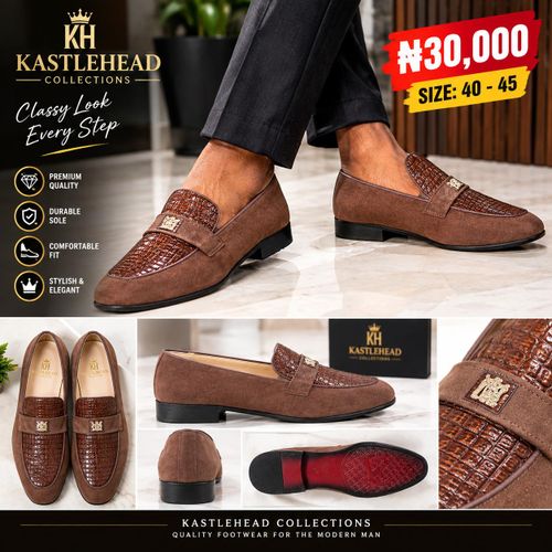 Mens Elegant velvet crest Suede loafers - Brown