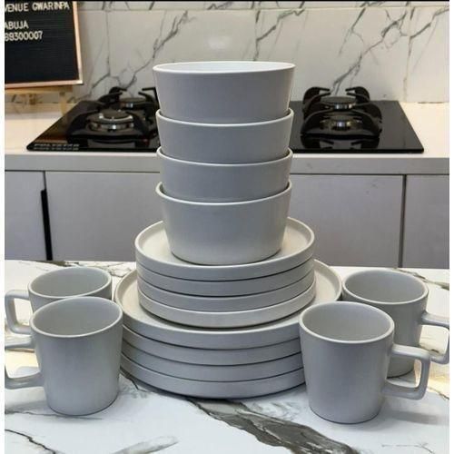 16 PIECES CERAMIC DINNER SET Breakable Ceramic Set - white