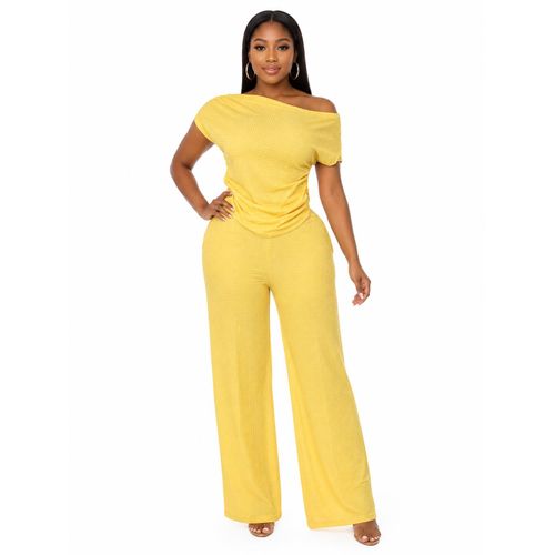 Women’s Yellow Off-Shoulder 2-Piece Wide-Leg Trousers Set