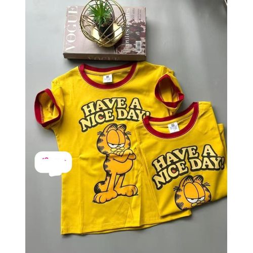 Women’s Garfield Graphic Cotton T-Shirt – Yellow