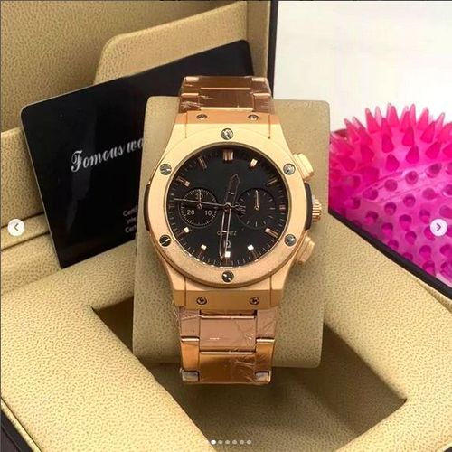 Dapper Luxury Men's Unisex Wrist Watch With Free Bracelet For Big Men And Ladies