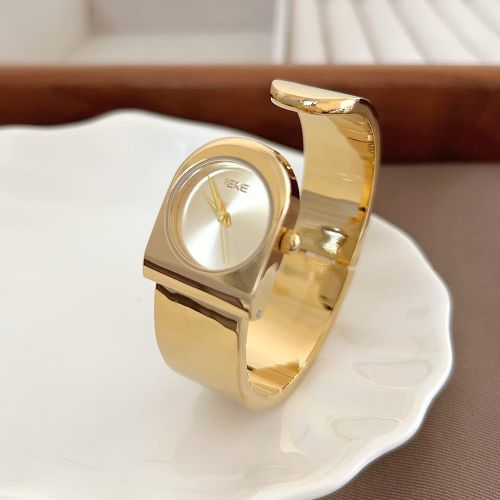 Luxury Fashion Bangle Wristwatch