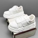 Velocity strider quality sneakers