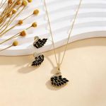 Fashion  Pendant Necklace With Matching Stud Earrings - image 3