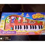 KIDDIES MUSICAL KEYBOARD; PIANO.