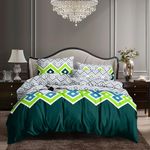 Lovely 2 Coloured Bedsheet With 4 Pillows