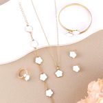 product_image_name-Fashion-Beautiful white set of Clover Leaves - 5 piece-1
