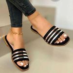 Ladies Latest Flat Slippers