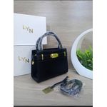 Ladies Everything LYN Elegant Top-Handle Crossbody handbag