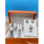 Forecast Luxury Women Bracelet Watches Set Fashion Women Dress Wristwatch