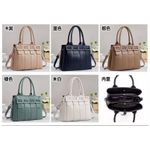 product_image_name-Fashion Collection-Ladies Structured Handbag – Stylish, Spacious & Classy-2