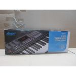 Singer Quality and durable 61keys keyboard piano for beginners. - image 2