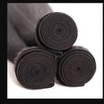 Heat Resistant 20inch Smooth Long Straight Hair 4 Bundles With Closure