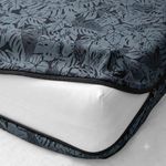 Genera Black Tropical leaf waterproof mattress protector zipper 