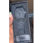 Men’s fashion wrist watch 