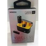 product_image_name-Miniso-Wireless Clip-On Dual Microphone With Screen Display-1